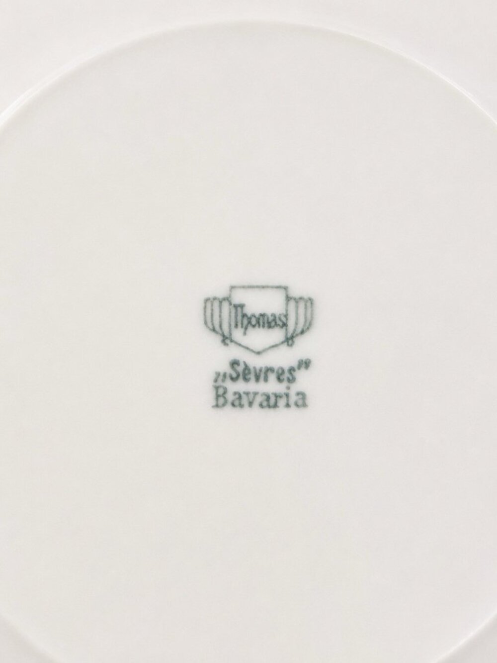 Vintage Bavaria Germany Hand Painted Floral Plates Set of 3 7.5” Porcelain - Picture 5 of 5